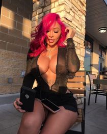 Hardcore slut Katy in nude