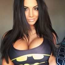 Curvy MILF Ava Addams