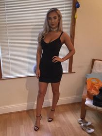 nora rose jean nude
